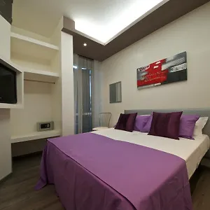 2* Guest house Roma Naif Rooms