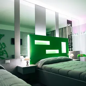  Bed & Breakfast Dream